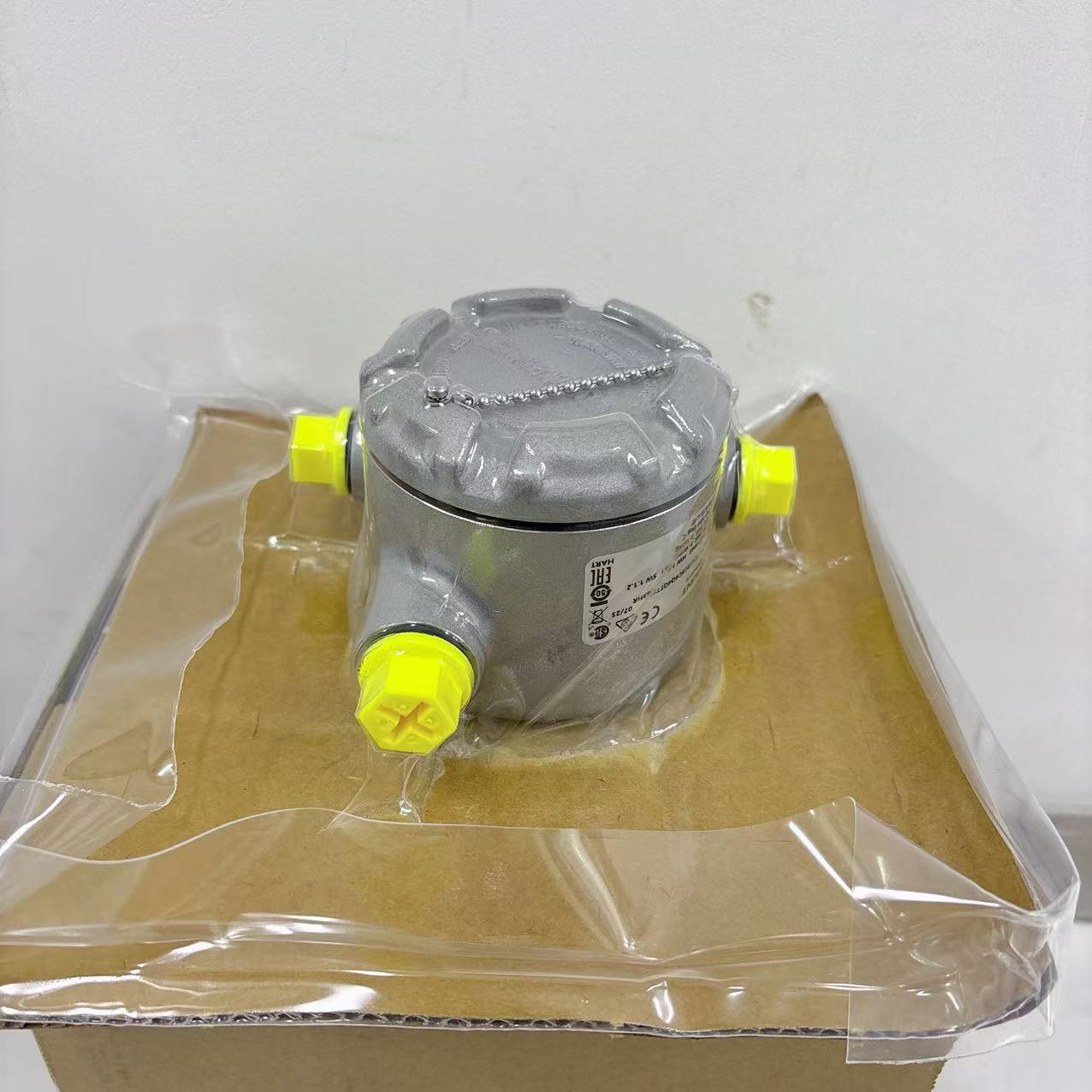 644系列温度变送器4.jpg